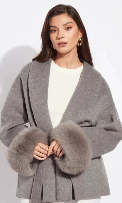 Der Amélie Wollmantel – Perlgrau